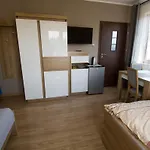 Hydrograf, Rowery Quarto em Acomodações Particulares